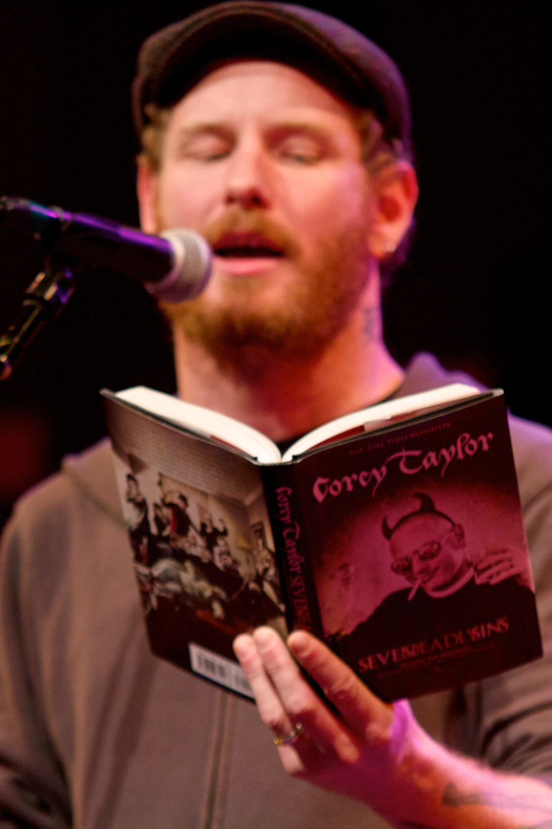 An evening with Corey Taylor
World Cafe Live
Philadelphia, PA
December 6, 2011